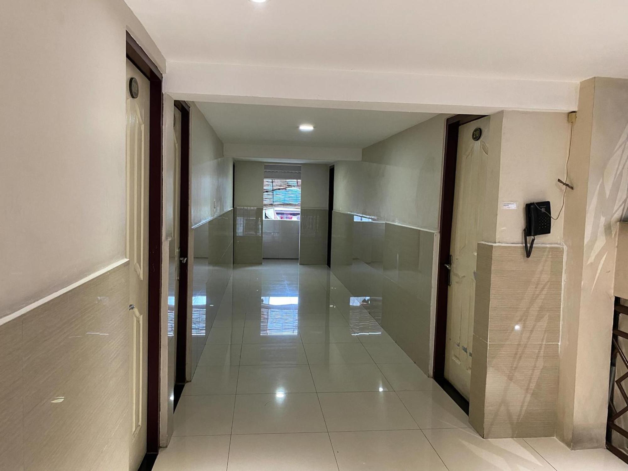 Penginapan Star Ambon Mitra Reddoorz ภายนอก รูปภาพ